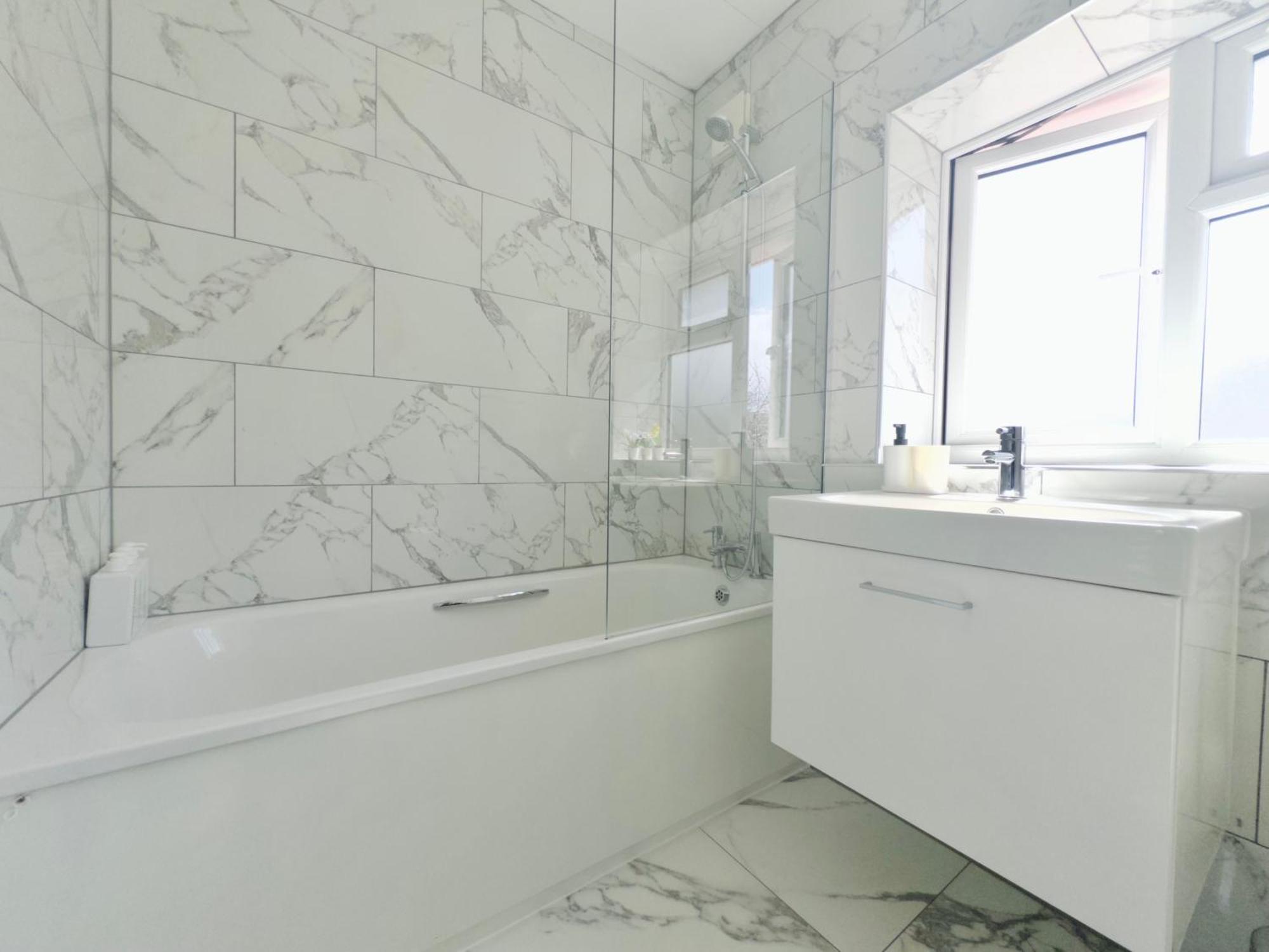 Comfortable Private Single 30 Min To Londres