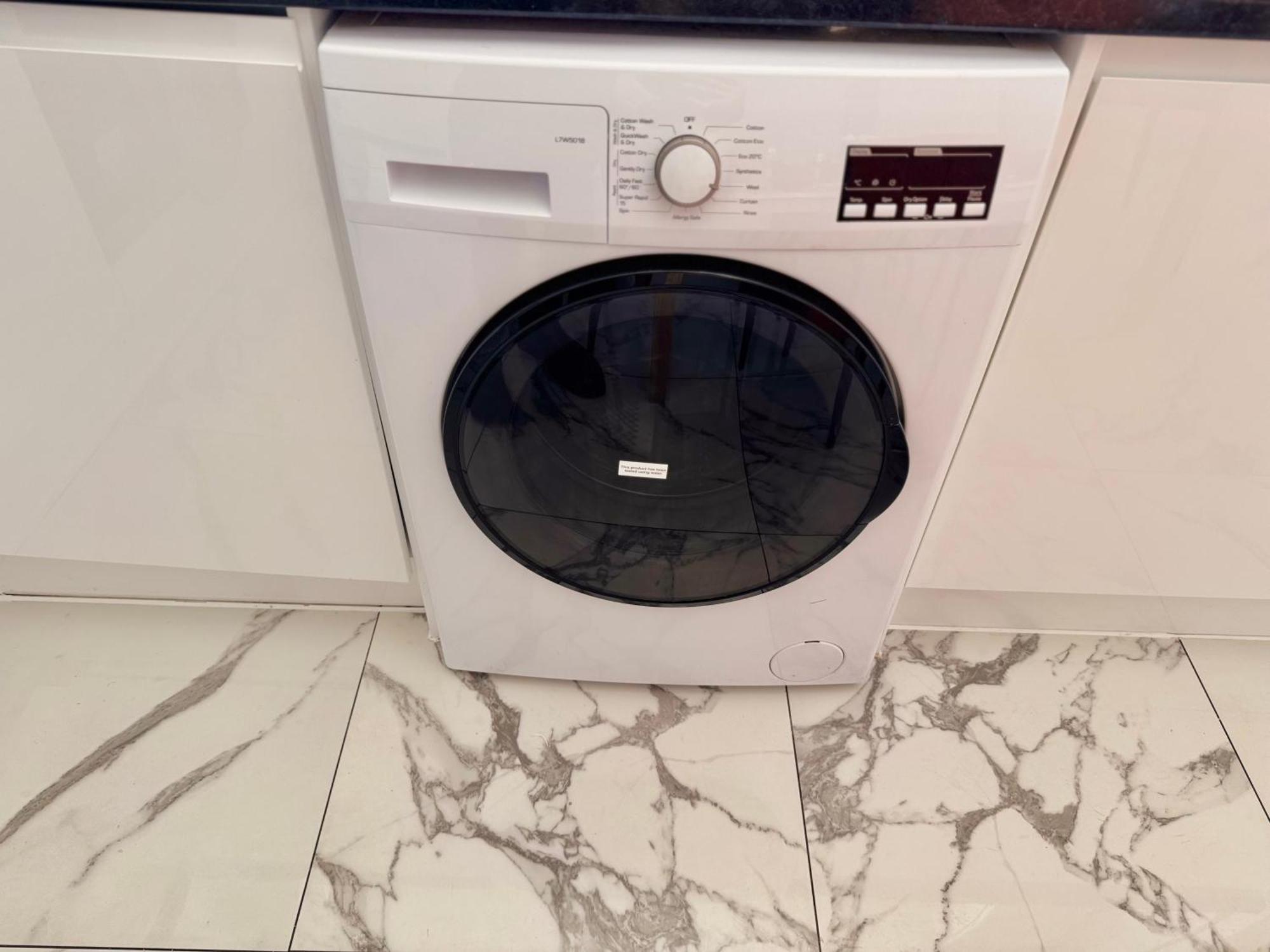 Comfortable Private Single 30 Min To * Londres